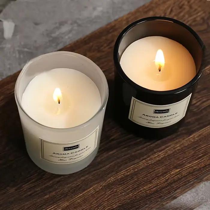 Bougies parfumées aromathérapeutiques en cire de soja pour la décoration de maison romantique et bien-être à offrir pour Noël occasions spéciales