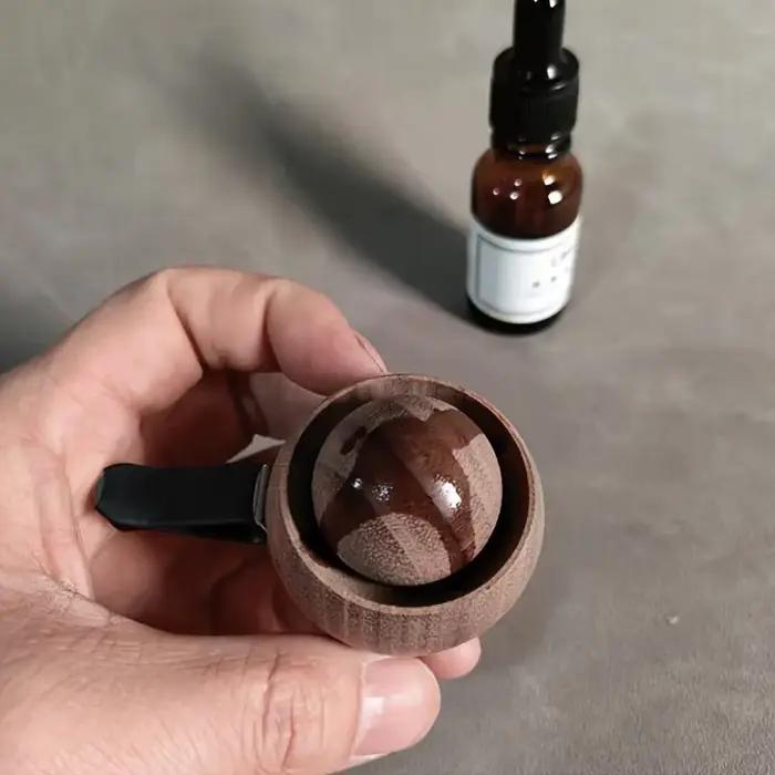 Diffuseur d'huiles essentielles pour voiture et maison