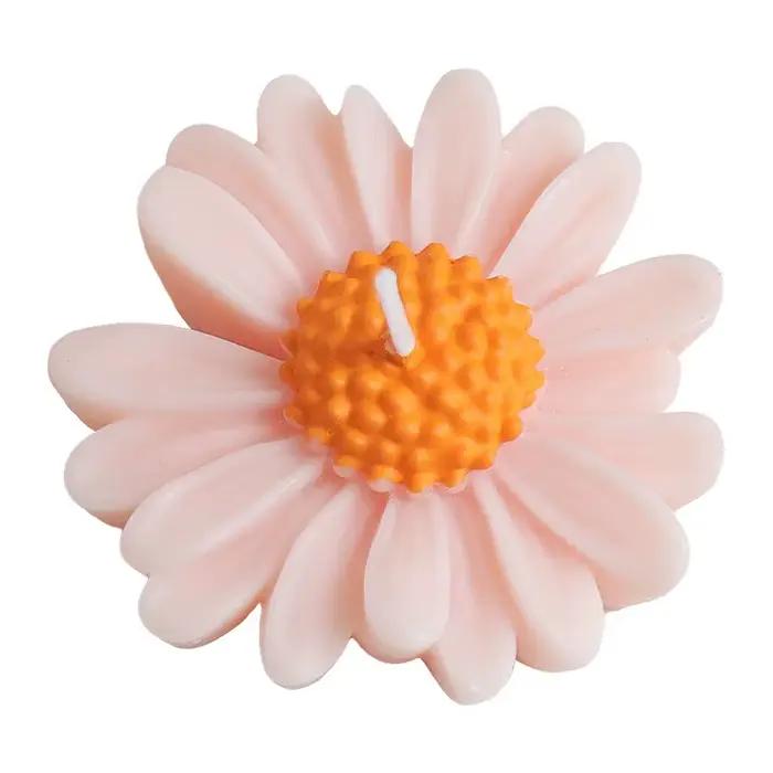 Bougie Daisy faite à la main