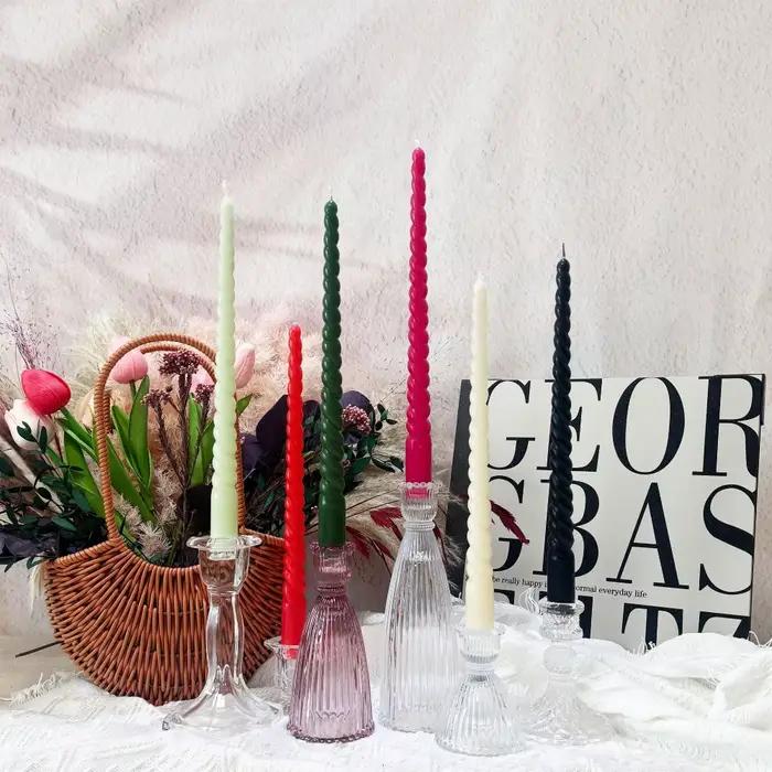 Boîte de 4 pièces, bougie conique filetée de couleur unie de 29 cm de long. Bougies longues pour fêtes de mariage