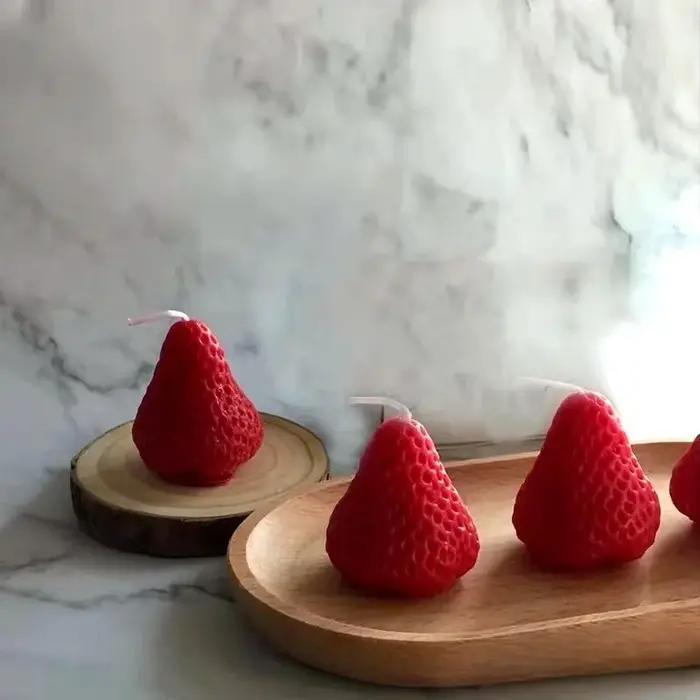 Bougies d'aromathérapie Harvey 3D en forme de fraise, design unique, parfum naturel, idéales pour la décoration intérieure et les fêtes