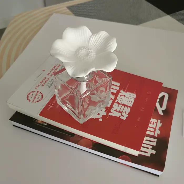 Diffuseur de fleurs en céramique fabriqué à la main