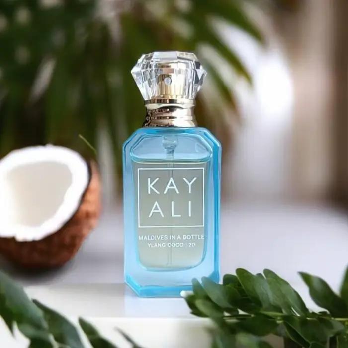 Ensemble de mini-parfums floral d'inspiration voyage inspiré de Maldives, Marrakech, Capri et Maui pour femmes occasions spéciales