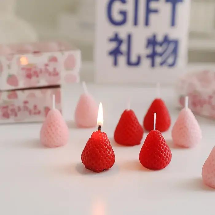 Boîte cadeau de 4/6/9 bougies parfumées en forme de fraise