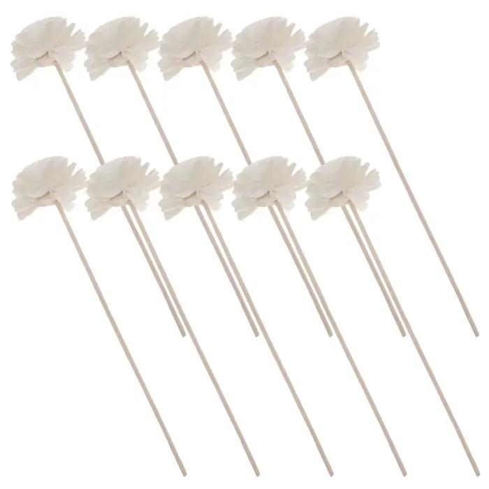 Bâtons de diffuseur en rotin avec dessus de fleurs