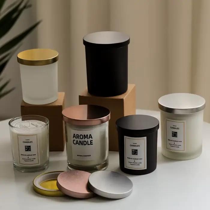 Bougeoirs en verre avec supports d'aromathérapie en métal
