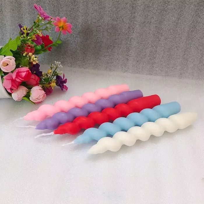 Bougies coniques en spirale non parfumées pour décoration de table mariage anniversaire fêtes occaions spéciales