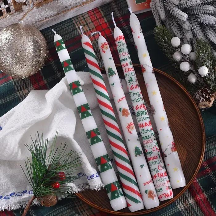 Bougies de mariage longues coniques imprimées à la main pour la décoration de salon romantique et élégante pour mariage ou soirée festive