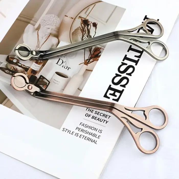 Outil de soin coupe-mèche de bougie en acier inoxydable pour les amateurs de bougies multifonctionnels et élégants pour l'intérieur et les occasions spéciales