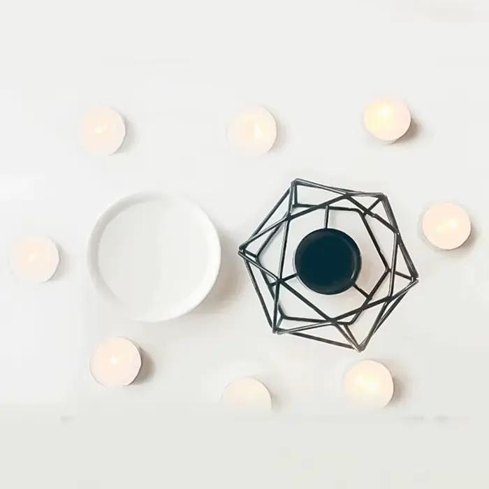 Brûleur d'arômes métallique pour éliminer les odeurs et décorer le salon romantique avec huile essentielle pour ambiance relaxante et élégance moderne
