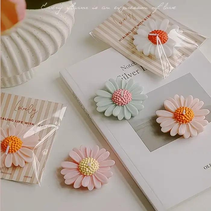 Bougie Daisy faite à la main