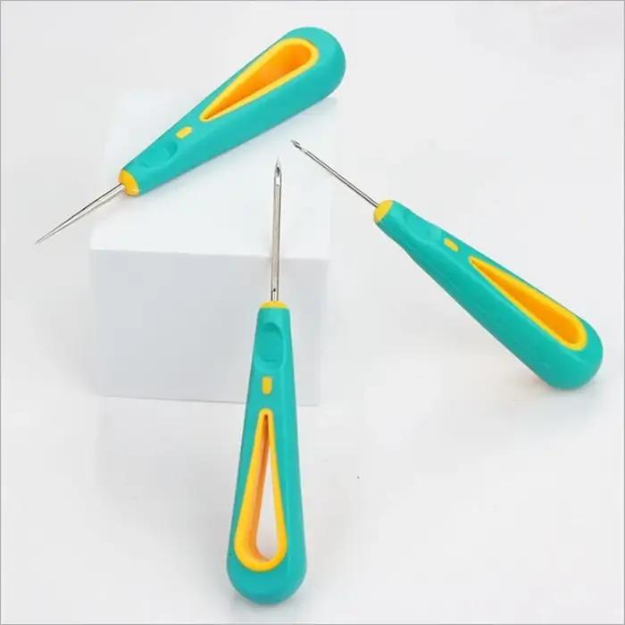 Outil de poinçonnage de bougies
