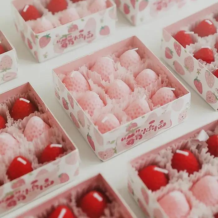 Boîte cadeau de 4/6/9 bougies parfumées en forme de fraise