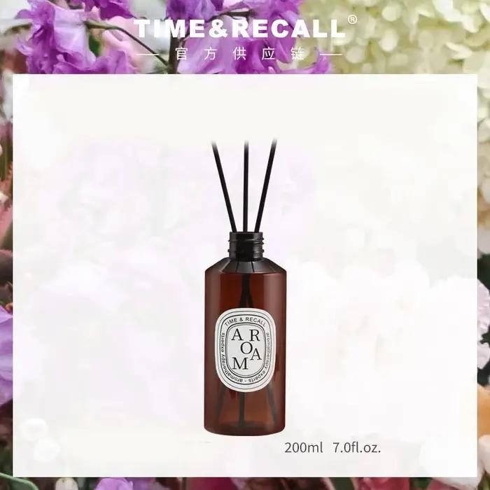 Recharge d'huile de diffuseur de parfum à la maison
