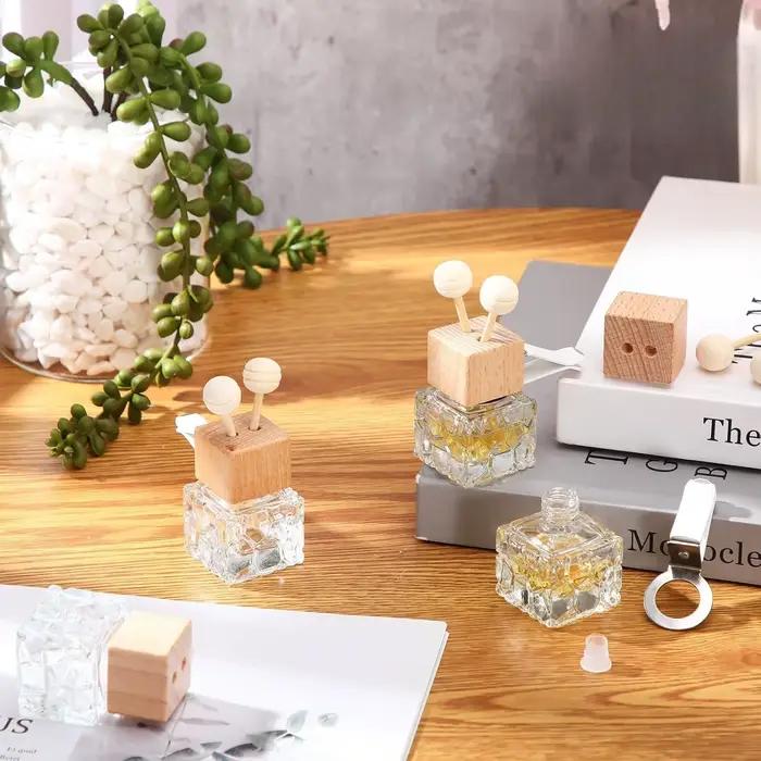 Lot de 15 diffuseurs de parfum pour voiture avec clip de ventilation, flacon vide en verre pour huiles essentielles avec bouchons en bois et bâtonnets