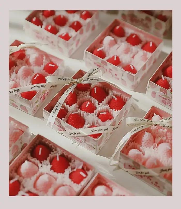 Boîte cadeau de 4/6/9 bougies parfumées en forme de fraise