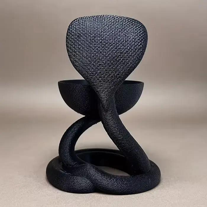 Bougeoir gothique transfrontalier en forme de Cobra, pour scénario de décoration de bureau de Style mystique foncé