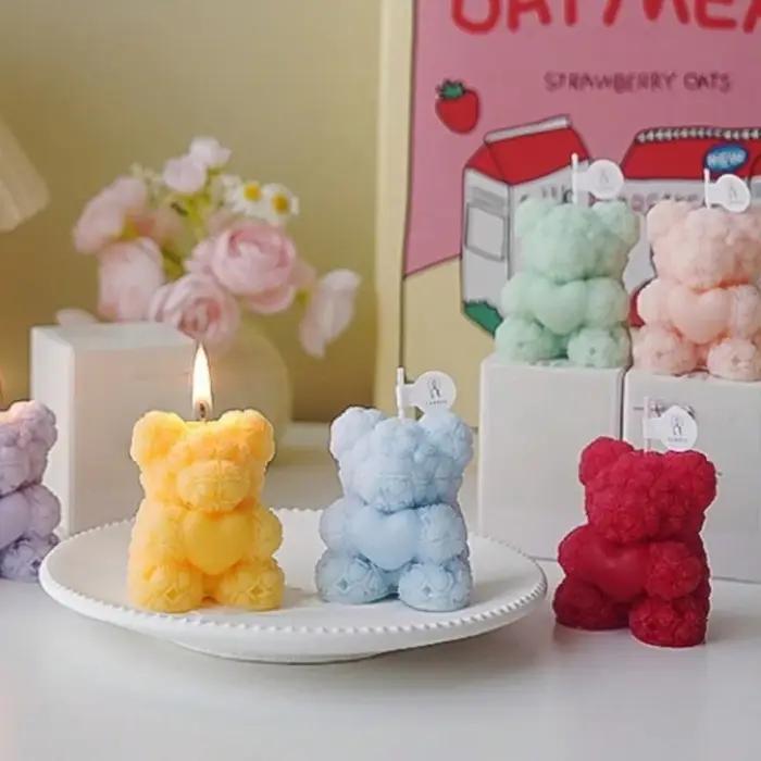 Bougie parfumée en cire de soja en forme d'ours en peluche rose
