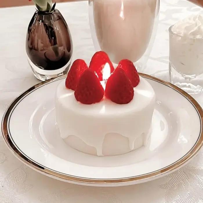 Bougie parfumée Harvey Cake faite à la main, décoration de luxe, décor d'anniversaire, cadeau d'invité de mariage, romantique à offrir pour occassions spéciales