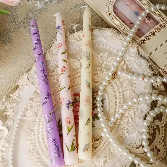 Bougies coniques peintes à la main de 24x2.2cm, cire de soja, design floral, décor de mariage et d'événement, cadeau luxueux pour la maison