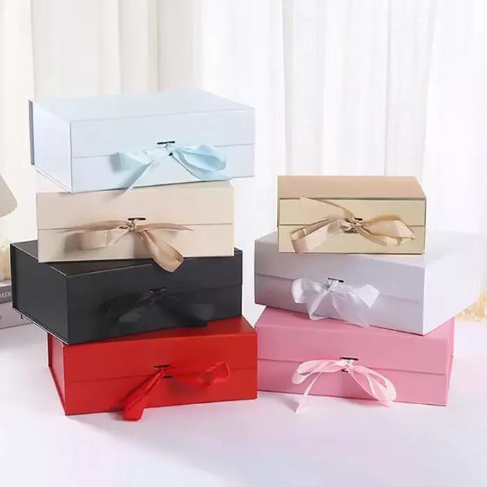 Boîtes cadeaux pliables magnétiques à couvercle rabattable, ruban satiné, plusieurs couleurs, pour mariage, anniversaire, fêtes, emballage élégant